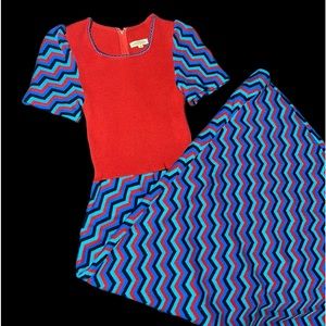 Vintage 1970s Ribbed Chevron Print Maxi Dress